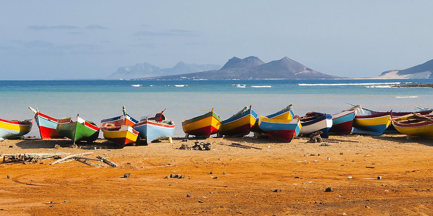 Entre volcans et océan, des Canaries au Cap-Vert Entre volcans et océan, des Canaries au Cap-Vert